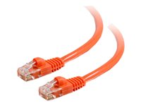 C2G Cat5e Booted Unshielded (UTP) Network Patch Cable - Kytkentäkaapeli - RJ-45 (uros) to RJ-45 (uros) - 5 m - UTP - CAT 5e - valettu, piikitön, säikeinen - oranssi 83607